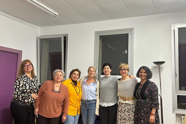 La Solidaridad entre Mujeres Migrantes